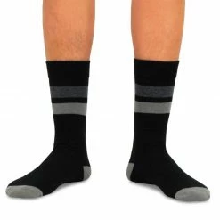 TeeHee Gift Ideas Skulls And Stripes Unisex Socks