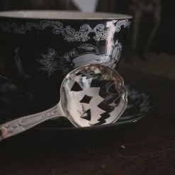 Lively Ghosts Haunted Hallows Tea Spoon - Silver Gift Ideas 7 Lively Ghosts Haunted Hallows Tea Spoon - Silver Gift Ideas