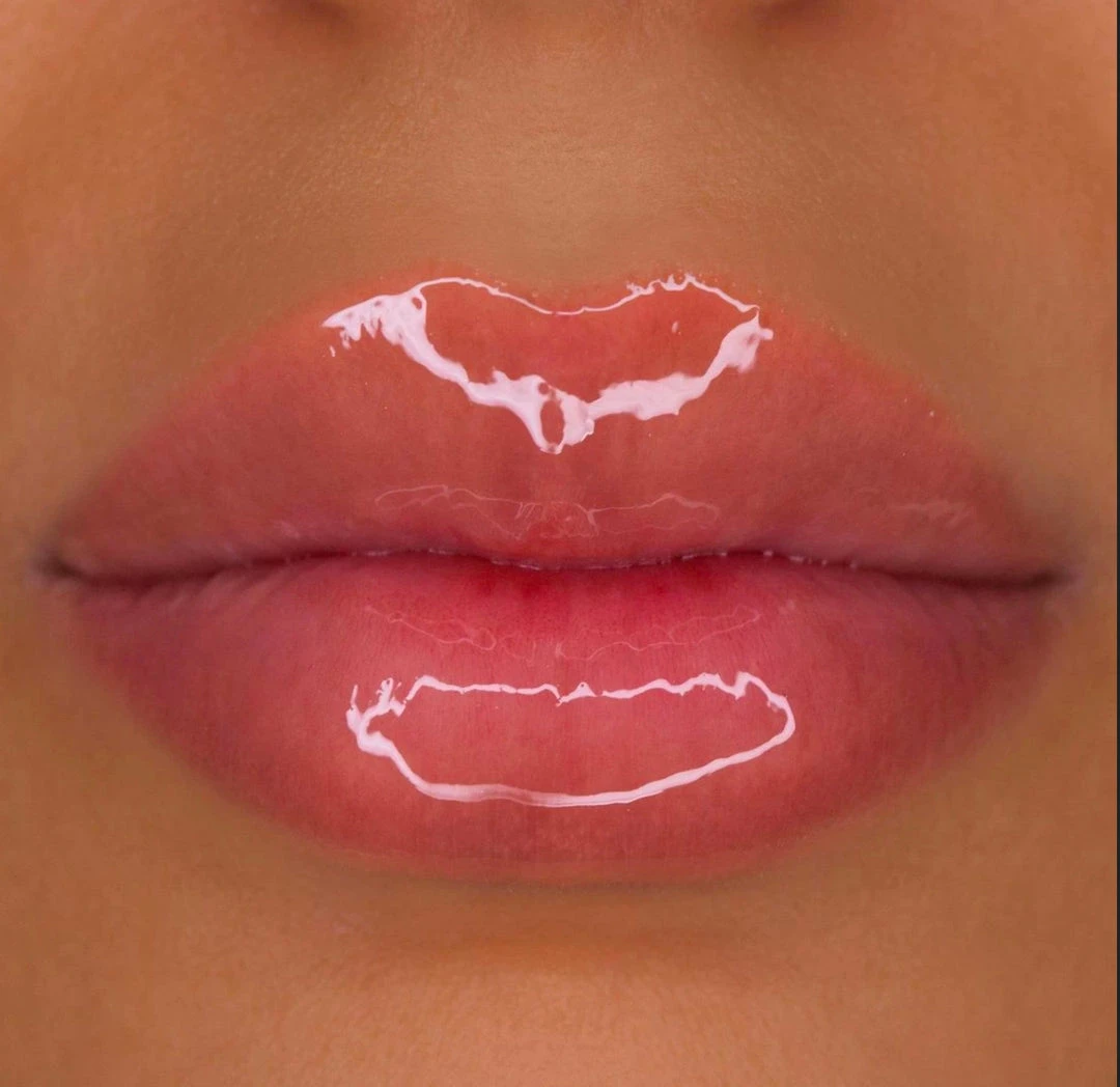 Bloody Blush Heart Of Glass - Venom Plumping Gloss 4 Bloody Blush Heart Of Glass - Venom Plumping Gloss